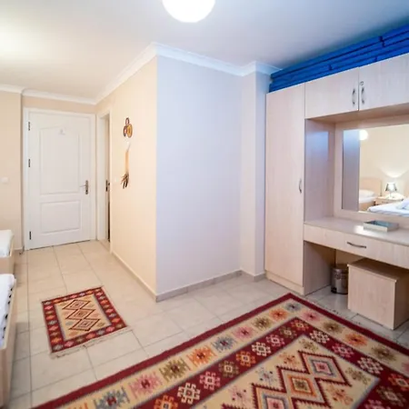 شقة Marvelous House With Balcony And Mountain View Close To Inlice Beach In *